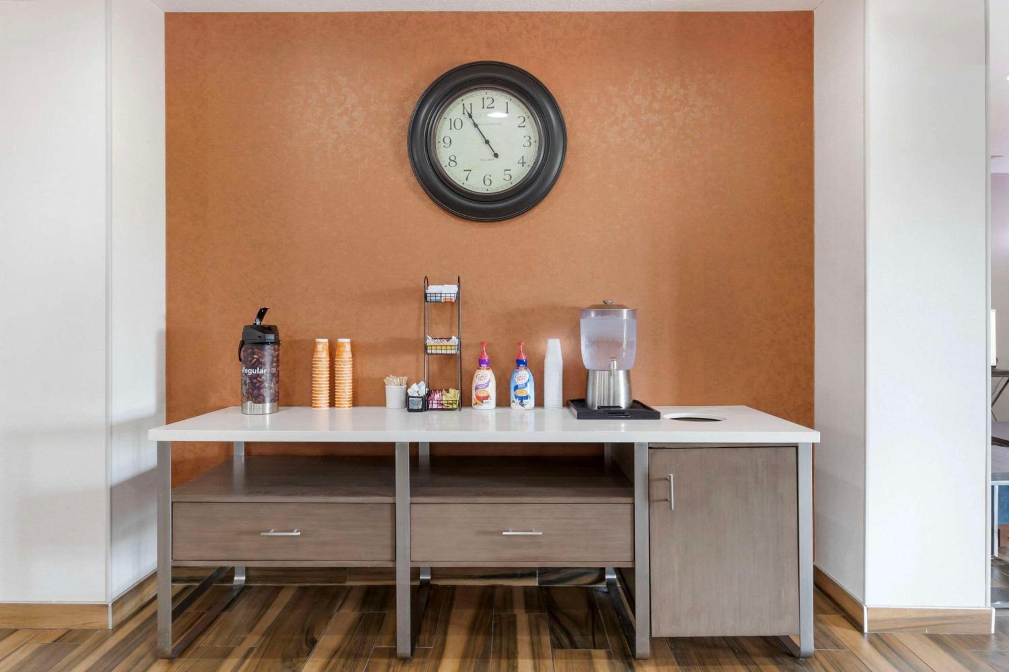 Comfort Inn & Suites Davenport - Quad Cities Luaran gambar